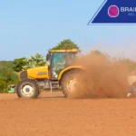 Niño se Reúne con los Socorrista Después de una Conmoción